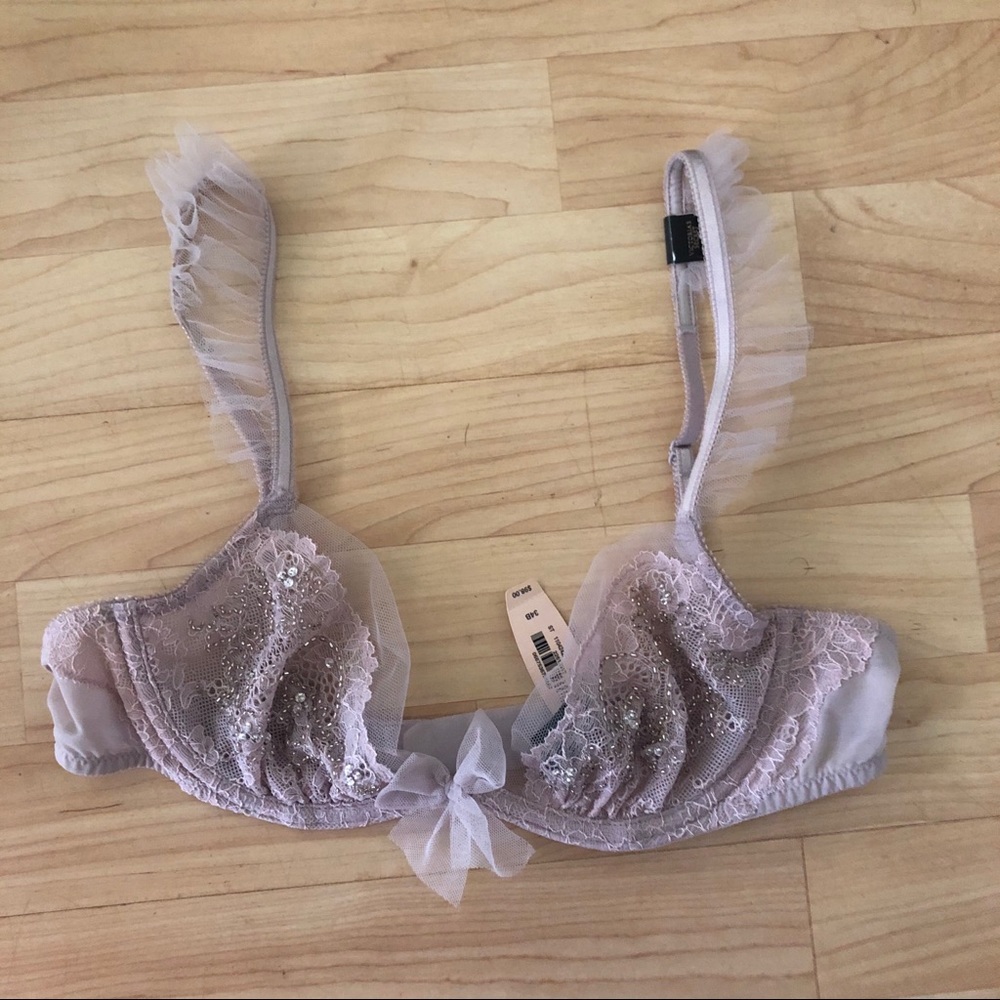 Victoria’s Secret Bra